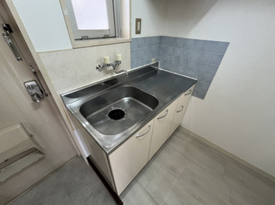 【キッチン】 | サニーヒルズ泉田Ⅱ