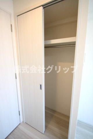 コンフォリア・リヴ横浜平沼の収納