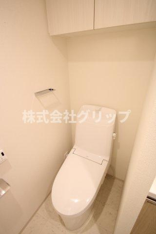 コンフォリア・リヴ横浜平沼のトイレ