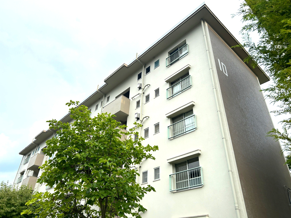 箕面粟生第2住宅10号棟