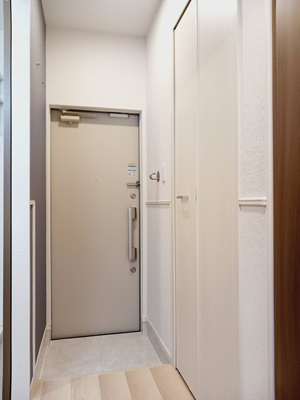 【玄関】 | リン | 玄関