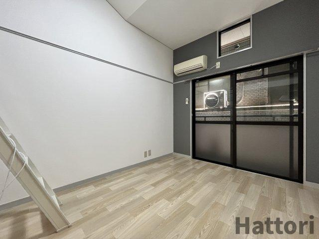 東三国ユーリプラザの居間・リビング