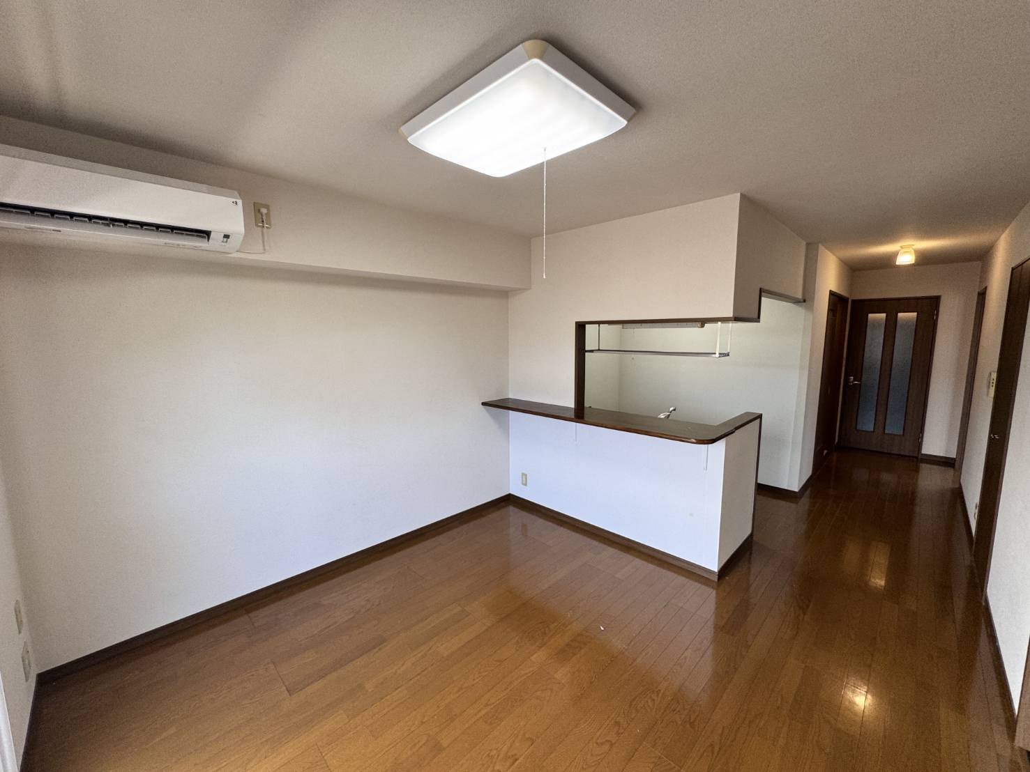 ヒーローマンション・禅の居間・リビング