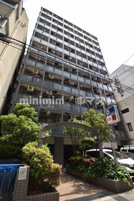 ロイヤル天満橋の外観