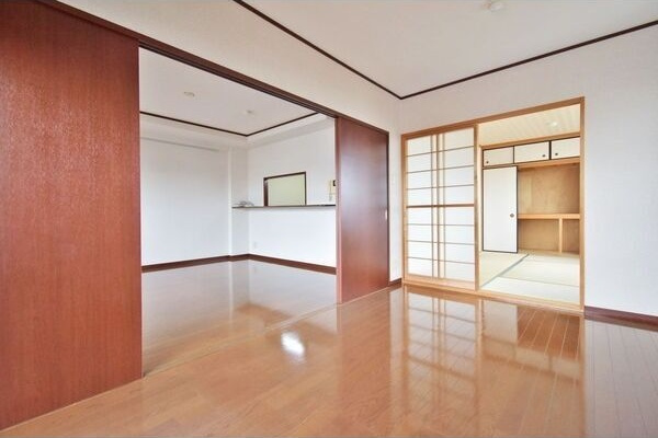 ネスト三吉のその他