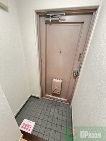 ハーベスト大和通の玄関