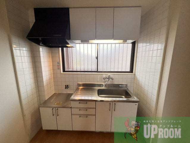 ハーベスト大和通のキッチン