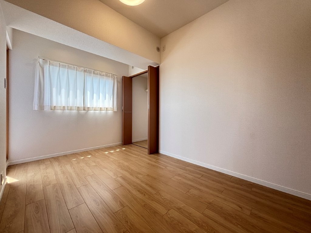 【洋室】の画像