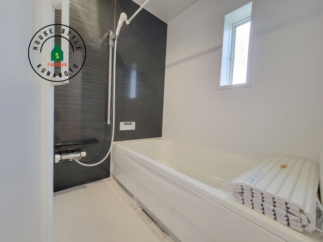 熊本市北区清水東町第2-2棟（1号棟）の内観：施工例|浴室は一日の疲れを癒す場所だから、家族みんながゆったりできる快適設計。追い炊き機能付きオートバス。安定した温度で、いつでも快適に入浴できます。