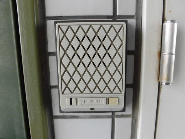 インターホンです