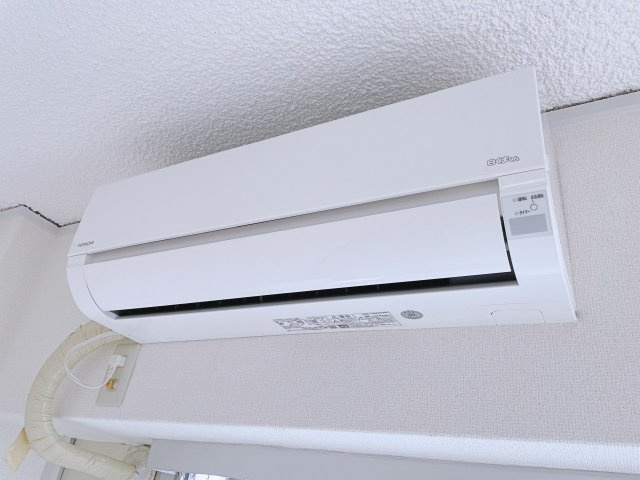 エアコン付きなので年中快適です