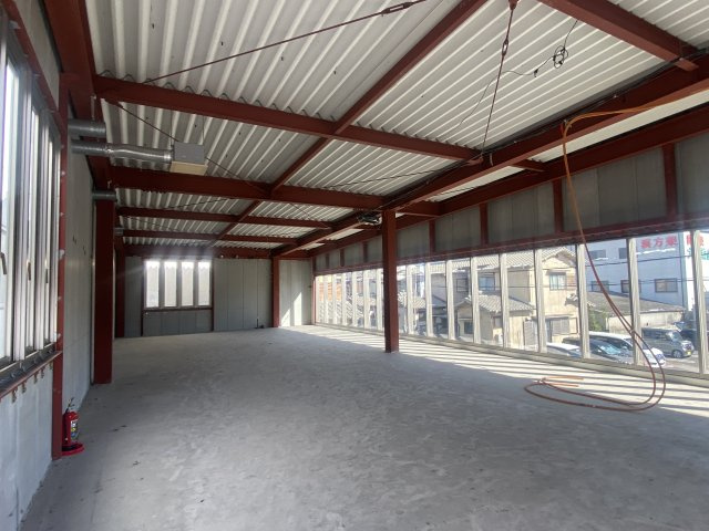 ISM Ⅲ（店舗）の内装