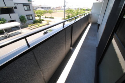 【バルコニー】 | パークウエスト | 陽当たり良好なバルコニーです