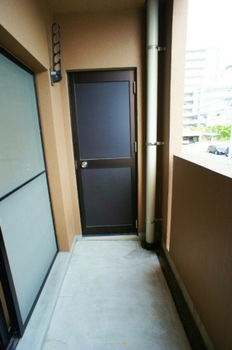 DC.フラットのバルコニー