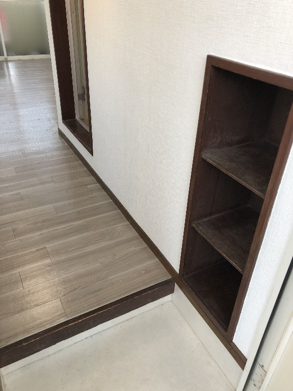 エクセルハイツの玄関|収納があります