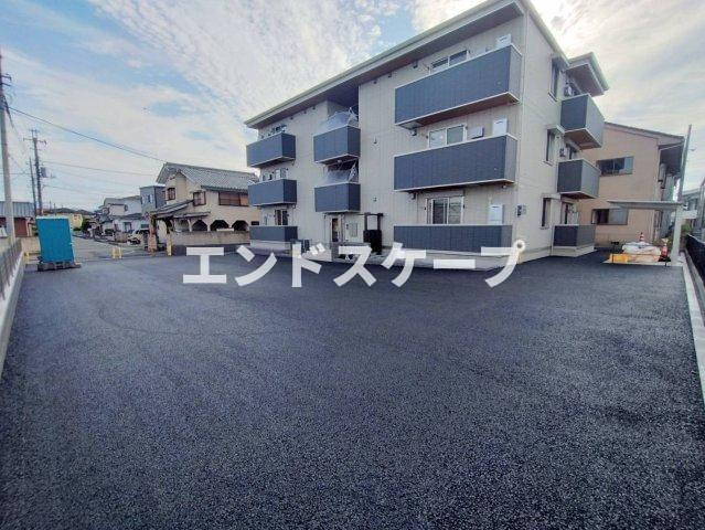 フェリーチェTAKASAKI Ⅱの駐車場|高崎、前橋のお部屋探しはエンドスケープまで！お客様の理想お聞かせ下さい♪