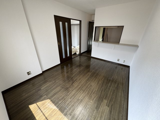 コートハウス神田の居間・リビング