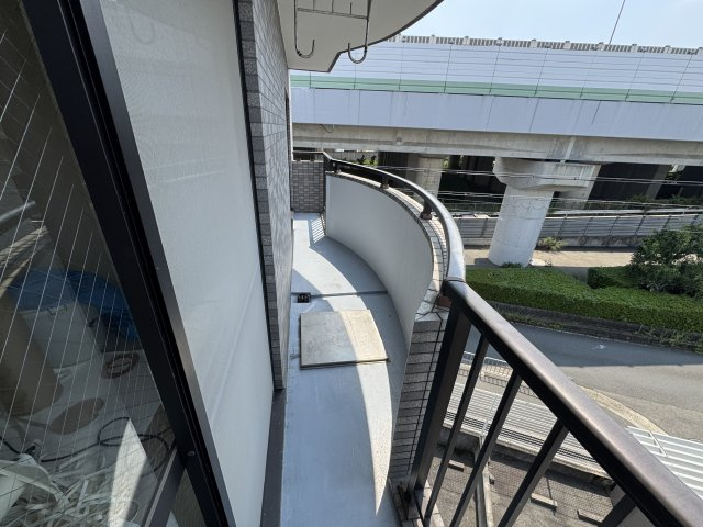 コートハウス神田のバルコニー