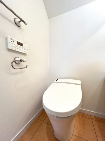 ブランシール碑文谷のトイレ|すっきり見えるタンクレス