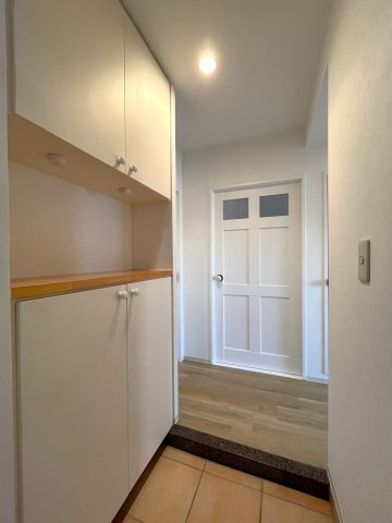 ブランシール碑文谷の玄関|収納豊富