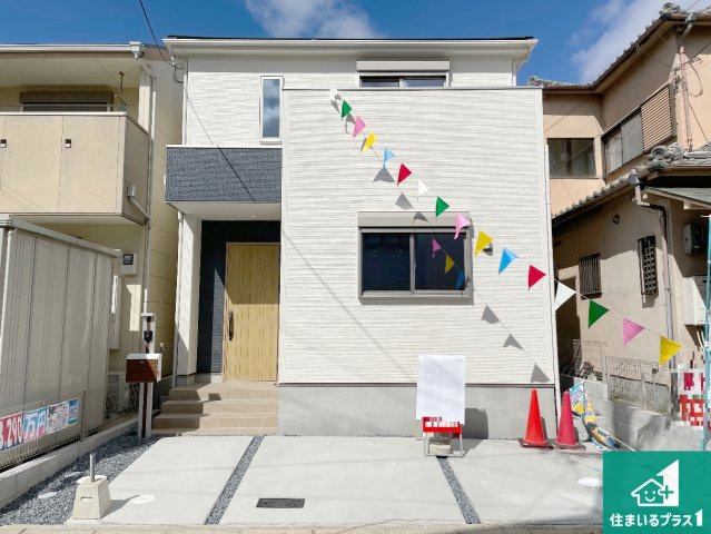 宇治市槇島町一ノ坪　第1期　新築一戸建ての外観|お客様に長く安心して住んでいだだける事にこだわった家づくり！住んでからのアフターサービスにもしっかりと取り組んでいます！