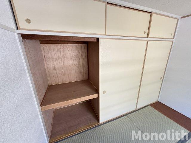 泉北茶山台２丁３番６号棟の収納