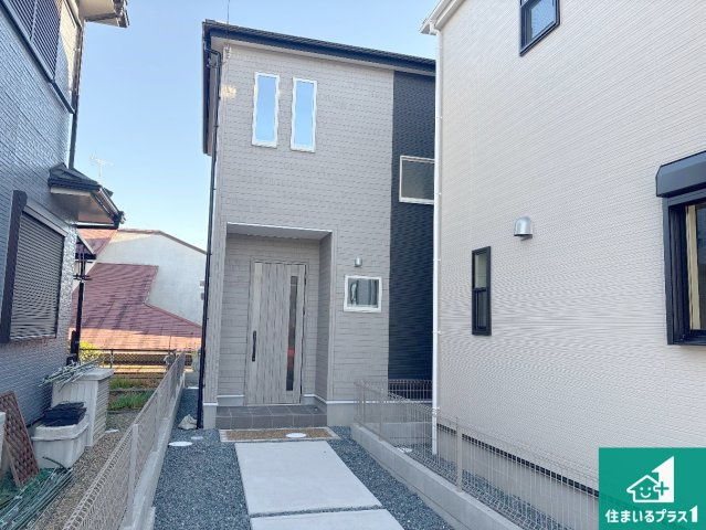 八幡市男山松里　第3期　新築一戸建ての外観|お客様に長く安心して住んでいだだける事にこだわった家づくり！住んでからのアフターサービスにもしっかりと取り組んでいます！