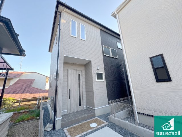 八幡市男山松里　第3期　新築一戸建ての外観|お客様に長く安心して住んでいだだける事にこだわった家づくり！住んでからのアフターサービスにもしっかりと取り組んでいます！