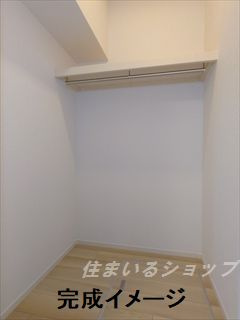 広島市安佐北区可部３丁目のアパートの収納|ウォークインクローゼット
