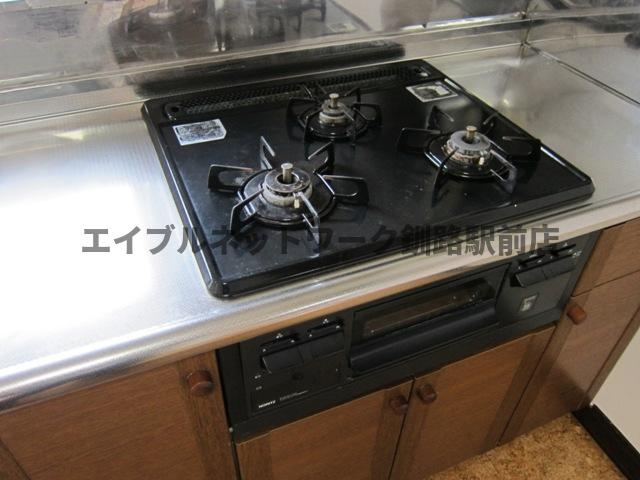 桜ヶ岡6-21-7貸家のキッチン