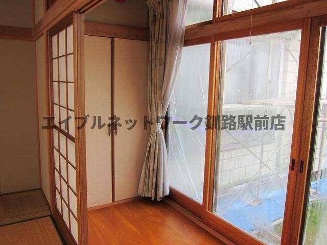 桜ヶ岡6-21-7貸家のバルコニー