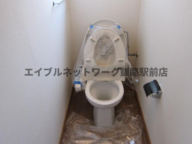 桜ヶ岡6-21-7貸家のトイレ