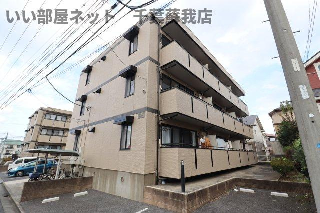 ロイヤルハウス　Ａの外観|外観は落ち着いています