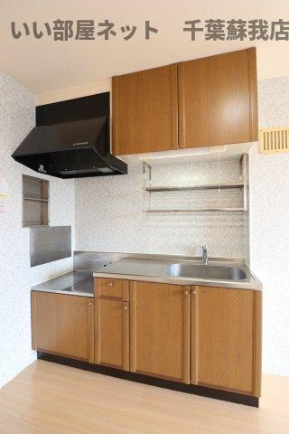 ロイヤルハウス　Ａのキッチン|お料理しやすいキッチンです