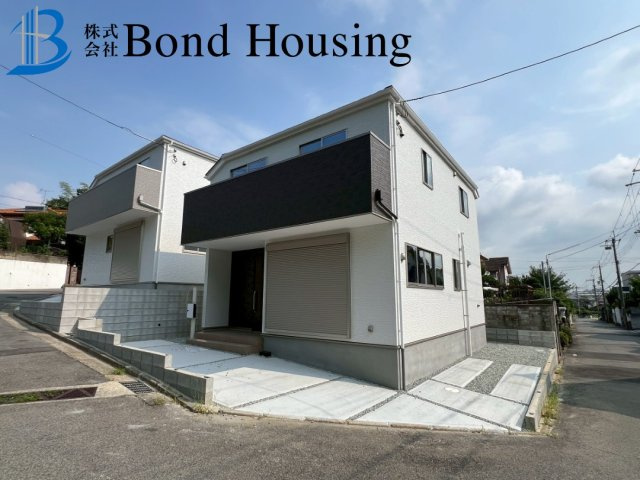 嬉しいリビング階段・設備充実　山手台2丁目　全2棟　2号棟の外観