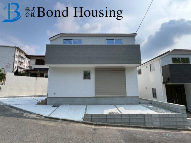 WIC等収納豊富・広々4LDK　山手台2丁目　全2棟　1号棟