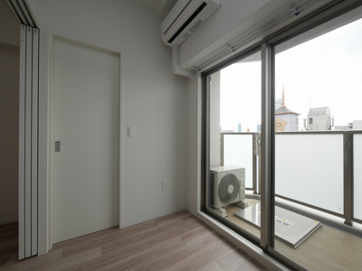 【居間・リビング】 | セレニテ夕陽丘エクラ | ゆったりとしたリビングです