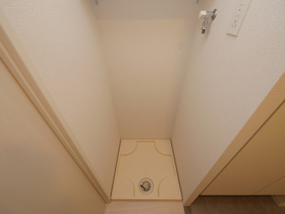 【設備】 | セレニテ夕陽丘エクラ | 洗濯機置き場です