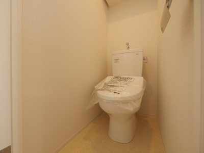 【トイレ】 | セレニテ夕陽丘エクラ | 清潔感のあるトイレです