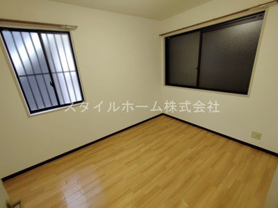【居間・リビング】 | クレール東田B