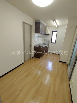 【居間・リビング】 | クレール東田B