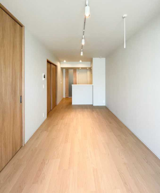 The Grand Terrace Wakabayashi　築浅　礼金0　ネット無料の居間・リビング