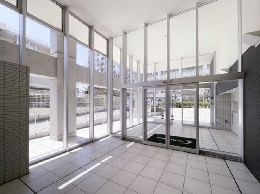 コンフォリア駒場　ペット相談可　オートロック　礼金０のロビー