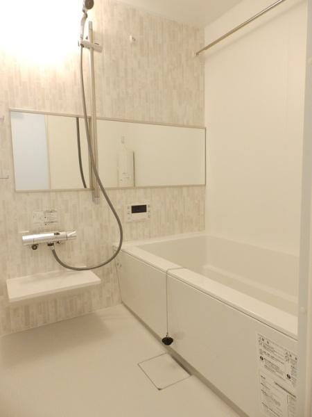 カーサ　アリーナの浴室