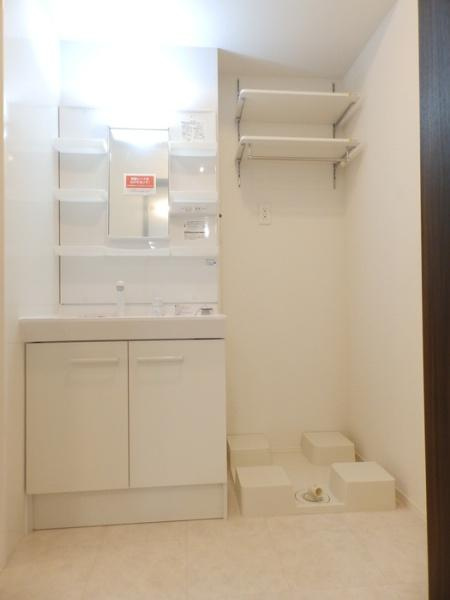 カーサ　アリーナの洗面所