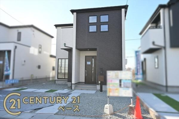 天理市永原町の新築一戸建のその他|道路路の高低差もなく駐車も楽々！