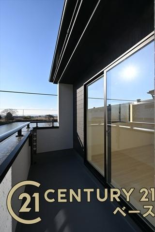 天理市永原町の新築一戸建のバルコニー|■現地撮影写真■開放感あふれるバルコニー！