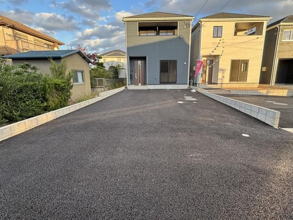 豊田市堤町第3　全4棟・1号棟の駐車場|３台以上駐車できます！