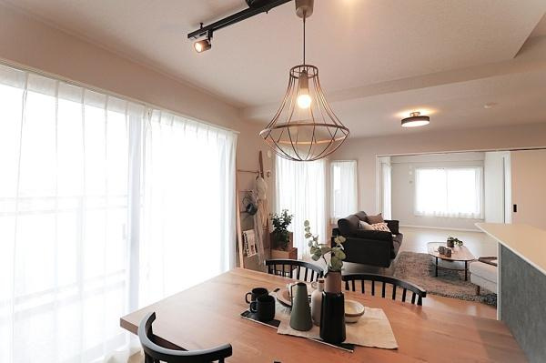 【居間・リビング】 | ステイツ枚方・長尾ヒルズ