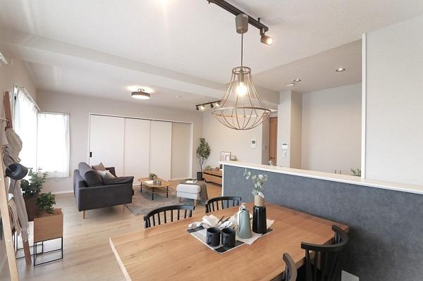 【居間・リビング】 | ステイツ枚方・長尾ヒルズ